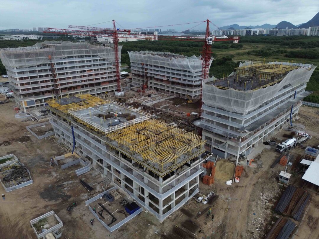 Andamento da obra projeto Arte Botânica da Calper no Cidade Arte Barra, na Barra da Tijuca, Rio de Maio em Janeiro 2026