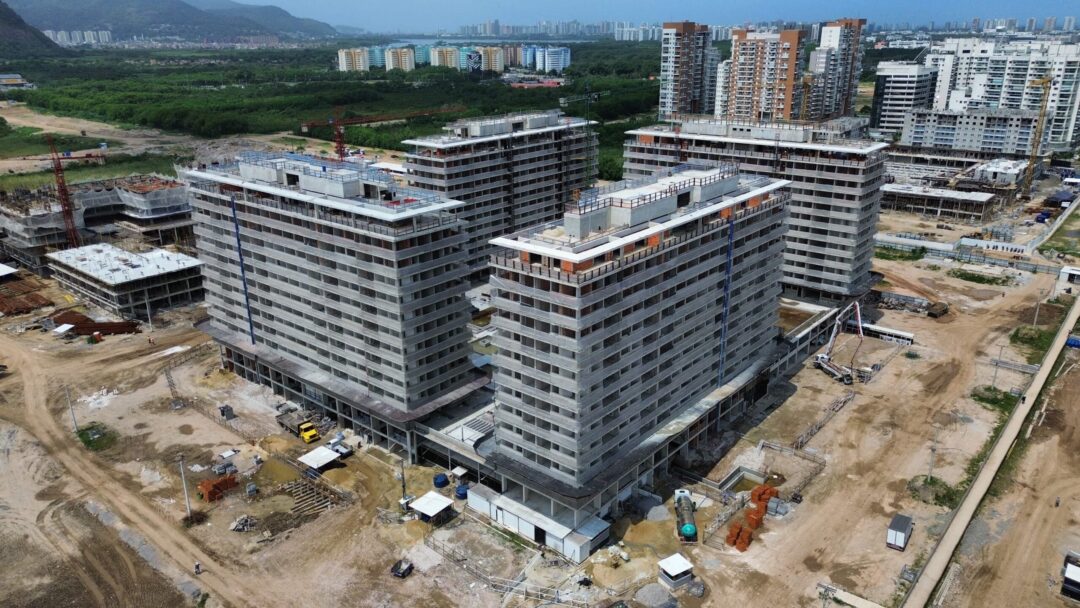 Andamento da obra do projeto Arte Jardim da Calper no Cidade Arte Barra, na Barra da Tijuca, Rio de Janeiro em Setembro 2026