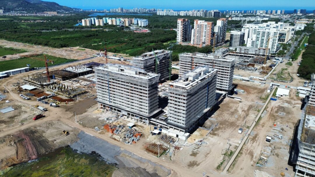 Andamento da obra do projeto Arte Jardim da Calper, na Cidade Arte Barra, Barra da Tijuca, Rio de Janeiro em Julho 2026
