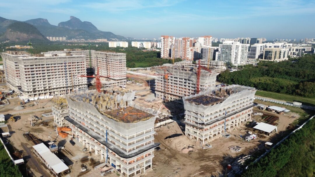 Andamento da obra projeto Arte Botânica da Calper no Cidade Arte Barra, na Barra da Tijuca, Rio de Junho em Janeiro 2026