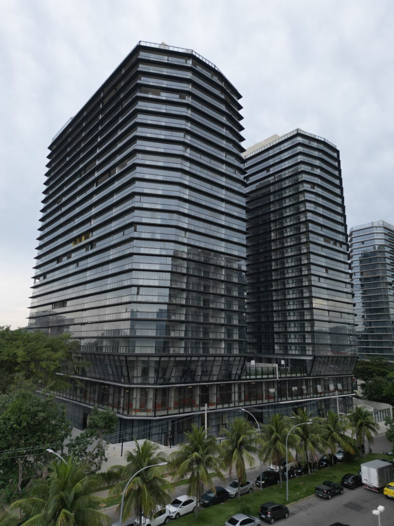 Andamento da obra do projeto Duo Residenziale da Calper no Recreio dos Bandeirantes, Rio de Janeiro.